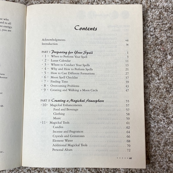 The Green Witch and Moon Spells Books - Picture 8 of 12